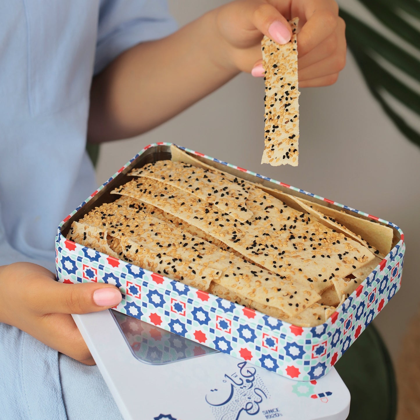 كراكرز بالجبن
